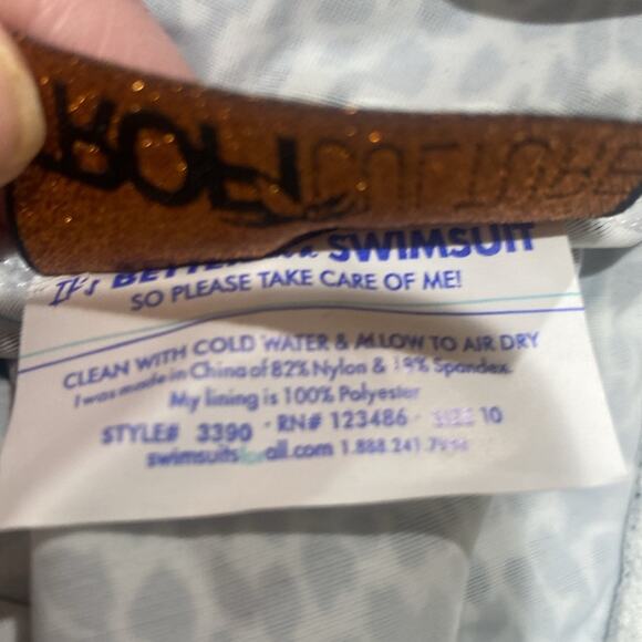 Swimsuit for all Halter Handkerchief tankini top - Picture 10 of 10